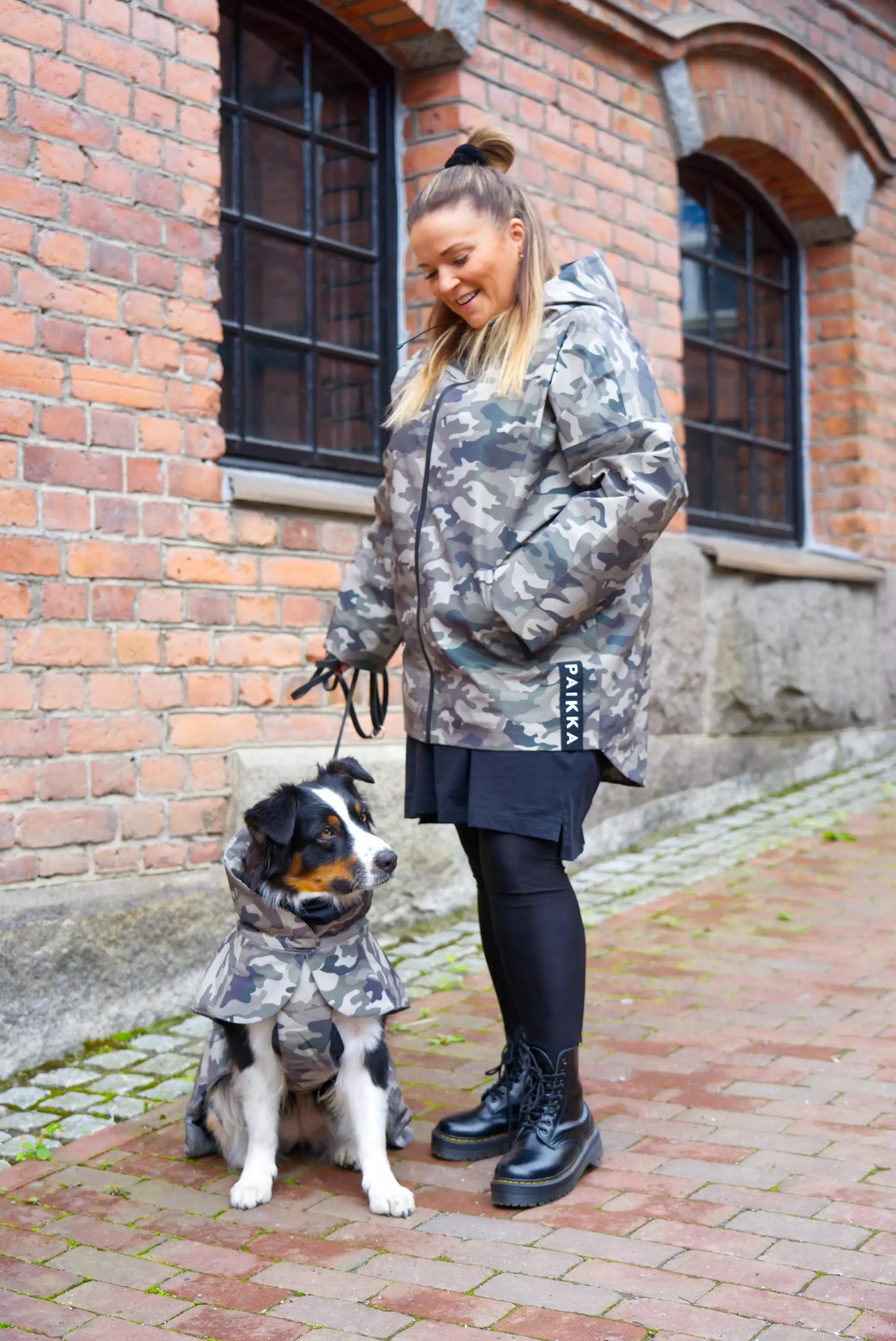 PAIKKA Ihmisten sadetakki unisex, camo